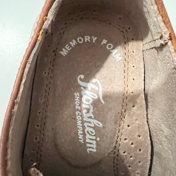 Excellent used condition! Worn one time. Florsheim boys dress shoes. - Picture 3 of 5